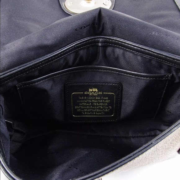 Genuine Coach 36335 gold crossbody - Picture 4 of 5